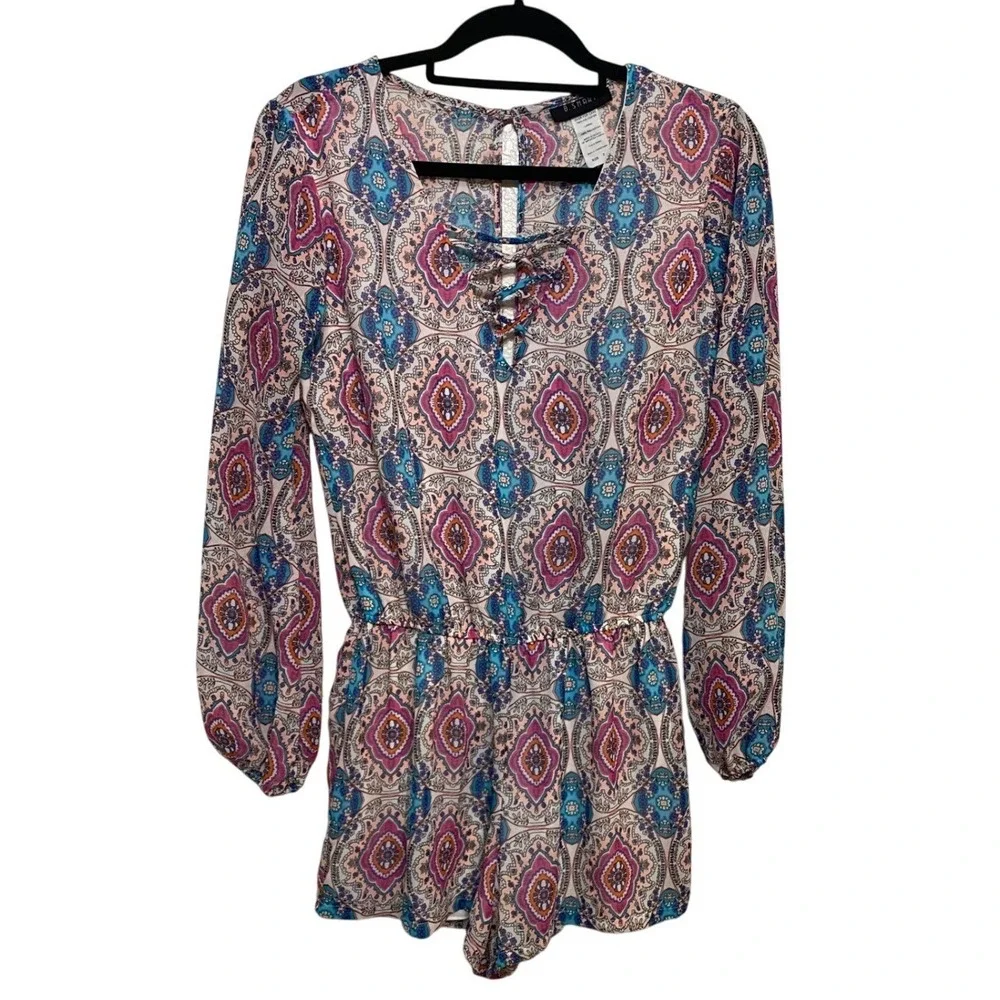 B. Smart Shorts Romper Paisley Lace Up‎ Long Sleeve Blue Pink Womens SZ  7